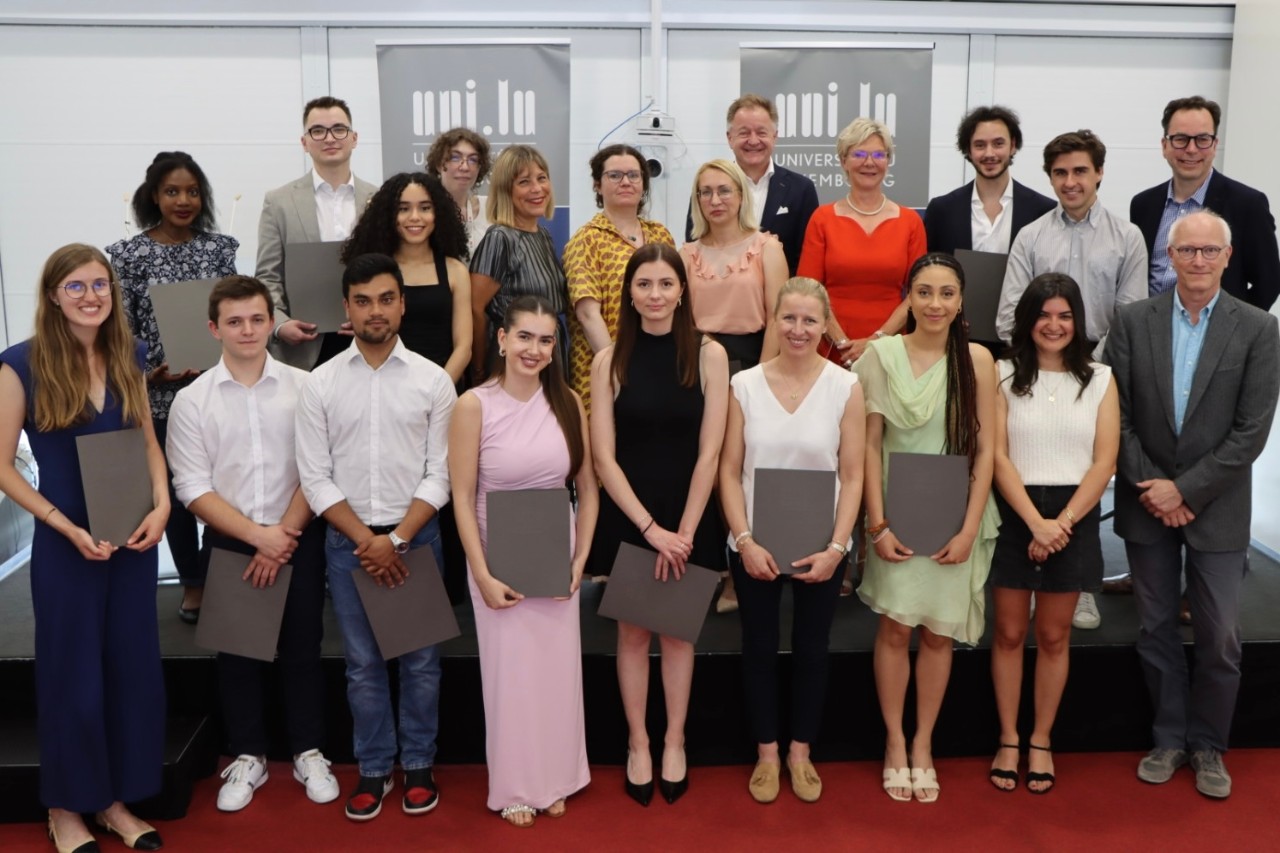 Photo de groupe avec les lauréats 